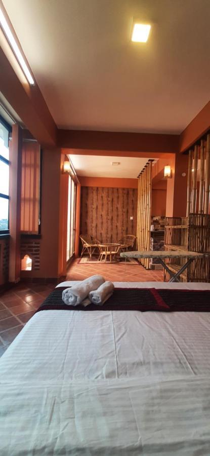Looniva Guest House Lalitpur Exterior foto