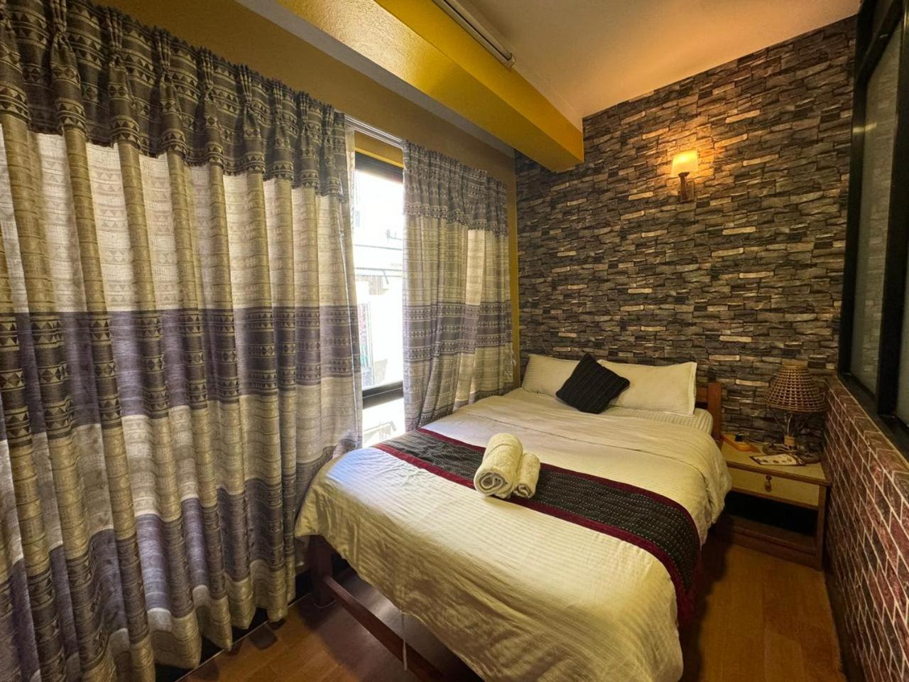 Looniva Guest House Lalitpur Cameră foto