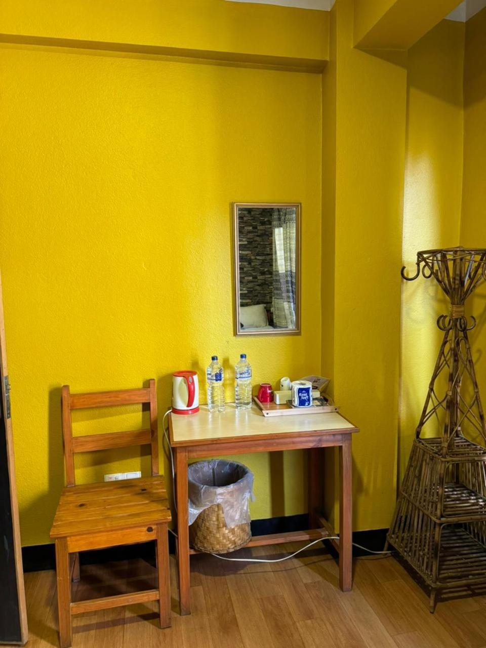 Looniva Guest House Lalitpur Cameră foto
